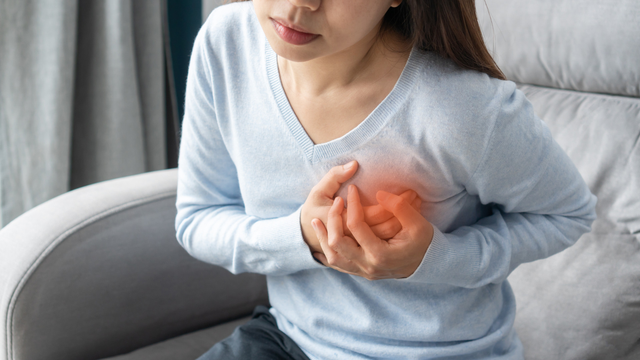 Phụ nữ m&atilde;n kinh n&ecirc;n uống loại nước &eacute;p n&agrave;y để trẻ h&oacute;a mạch m&aacute;u: Hiệu quả sau 7 ng&agrave;y nhưng c&oacute; 2 nh&oacute;m người cần thận trọng - Ảnh 5.