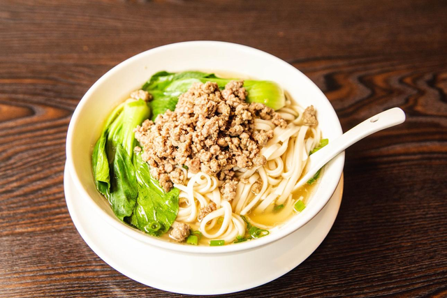  Bữa s&aacute;ng của người trung ni&ecirc;n v&agrave; cao tuổi: Đừng chỉ ăn ch&aacute;o, b&aacute;nh bao, h&atilde;y bổ sung protein theo 3 c&aacute;ch n&agrave;y - Ảnh 3.