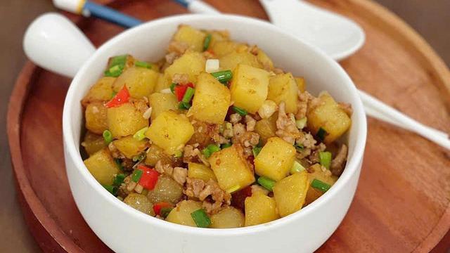 Sợ tăng cân nên tránh tinh bột? 4 thực phẩm quen thuộc này có thể khiến bạn thay đổi suy nghĩ - Ảnh 1.