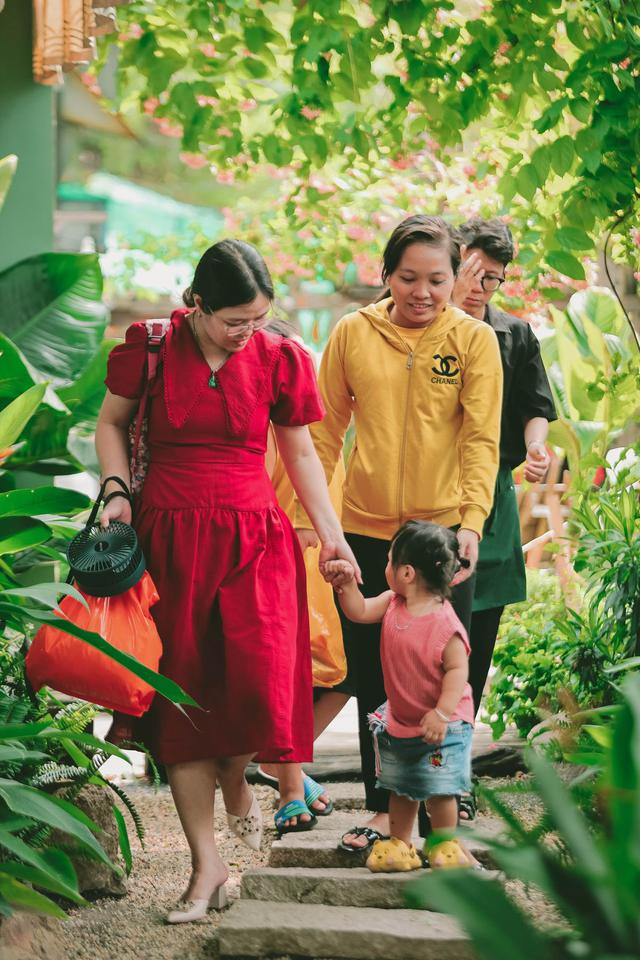 Bố mẹ nói không sai nhưng vì sao con cái vẫn khó chịu và không muốn nghe? - Ảnh 4.