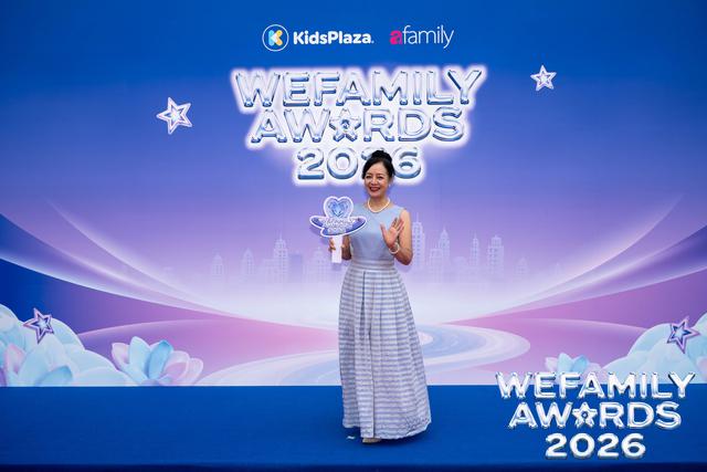 Thảm đỏ WeFamily Awards 2026: Vợ chồng ca sĩ Đăng Khôi - Thủy Anh, ca sĩ Ngọc Khuê, NSƯT Chiều Xuân và nhiều sao Việt cùng