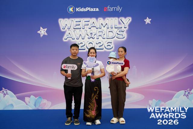 Thảm đỏ WeFamily Awards 2026: Vợ chồng ca sĩ Đăng Khôi - Thủy Anh, ca sĩ Ngọc Khuê, NSƯT Chiều Xuân và nhiều sao Việt cùng