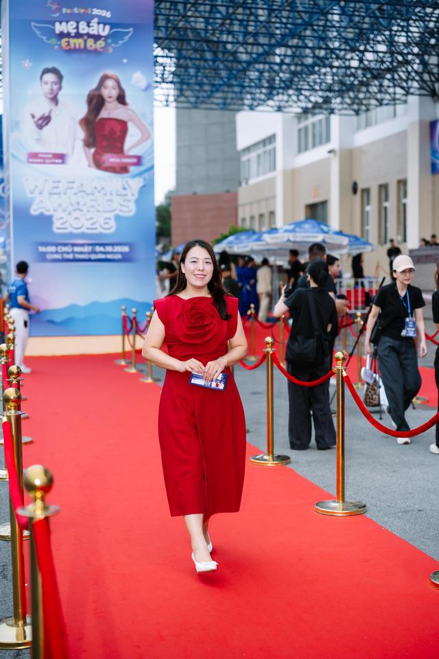 [TRỰC TIẾP] Lễ vinh danh Wefamily Awards 2026: 5 gia đình nào được gọi tên trong hạng mục 