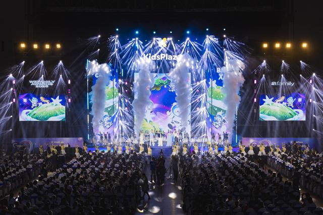 WeFamily Awards 2026 khép lại đầy cảm xúc: Tôn vinh những điều bình dị, lan tỏa hạnh phúc vẹn tròn - Ảnh 1.