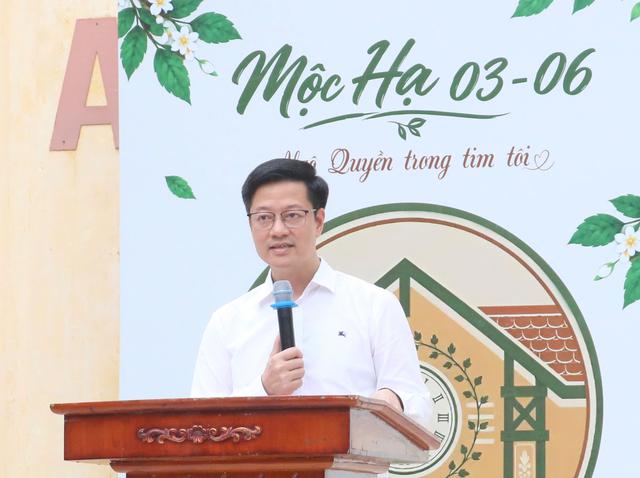 C&oacute; những nơi c&agrave;ng đi xa, người ta c&agrave;ng muốn trở về: Hội kh&oacute;a 20 năm của cựu học sinh Ng&ocirc; Quyền khiến cả thế hệ t&igrave;m lại tuổi 18 - Ảnh 3.