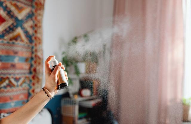 Đừng tùy tiện bố trí phòng ngủ cho trẻ nhỏ! 4 loại đồ vật này dù đẹp đến đâu cũng sẽ âm thầm gây hại cho con - Ảnh 3.