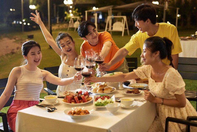 Xu hướng du lịch nghỉ Tết 2026: 4 điểm đến hấp dẫn để cả gia đình dành thời gian bên nhau - Ảnh 1.