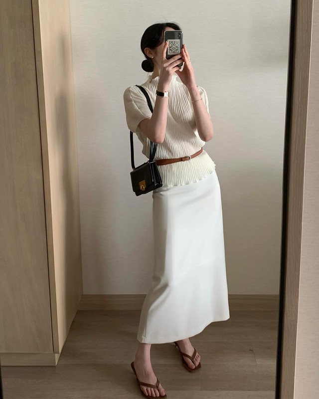 5 c&aacute;ch diện đồ k&eacute;o ch&acirc;n d&agrave;i m&agrave; mọi chị em sẽ cần ngay cả khi hết Tết - Ảnh 1.