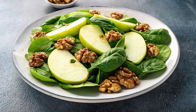 V&igrave; sao rau bina được gọi l&agrave; &ldquo;rau trường thọ&rdquo;? Lợi đủ đường cho ruột, mắt v&agrave; tim mạch - Ảnh 4.