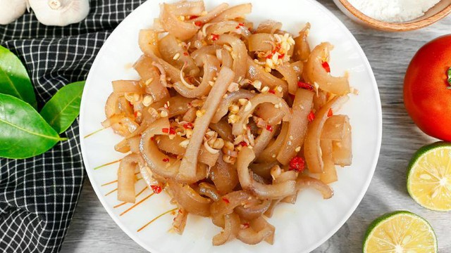 90% người Việt vứt da heo ngay khi nấu ăn &ndash; nhưng sự thật ph&iacute;a sau khiến ai cũng giật m&igrave;nh - Ảnh 2.