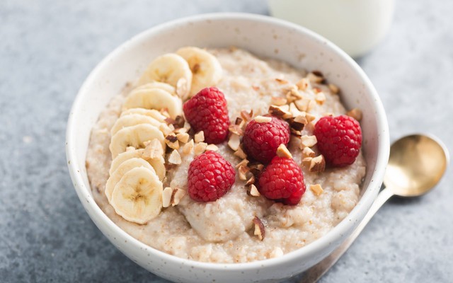 Tôi chăm chỉ ăn yến mạch vào bữa sáng suốt nhiều tuần… và cái kết đã khiến tôi 