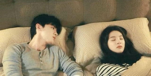 Tuyệt chiêu phong thủy năm 2026: Đặt thứ này dưới gối, vợ chồng mặn nồng, 