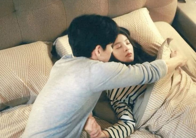 Tuyệt chiêu phong thủy năm 2026: Đặt thứ này dưới gối, vợ chồng mặn nồng, 