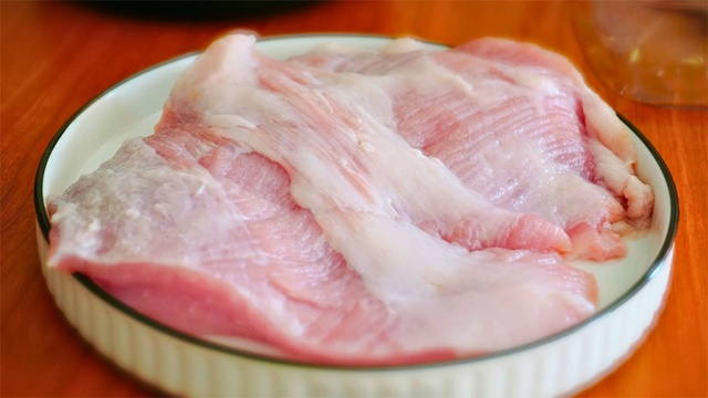 Nhiều người m&ecirc; thịt m&aacute; heo nhưng &iacute;t biết 3 rủi ro sức khỏe đằng sau - Ảnh 1.