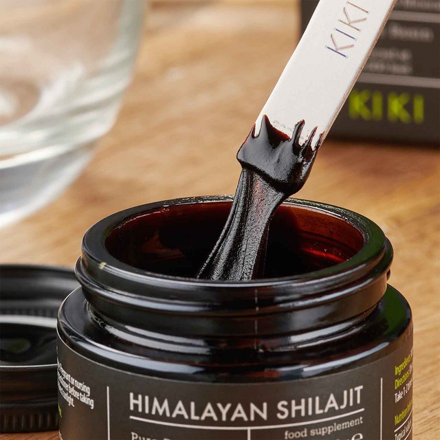 Shilajit c&oacute; thật sự gi&uacute;p đ&agrave;n &ocirc;ng chống l&atilde;o h&oacute;a? Thứ 