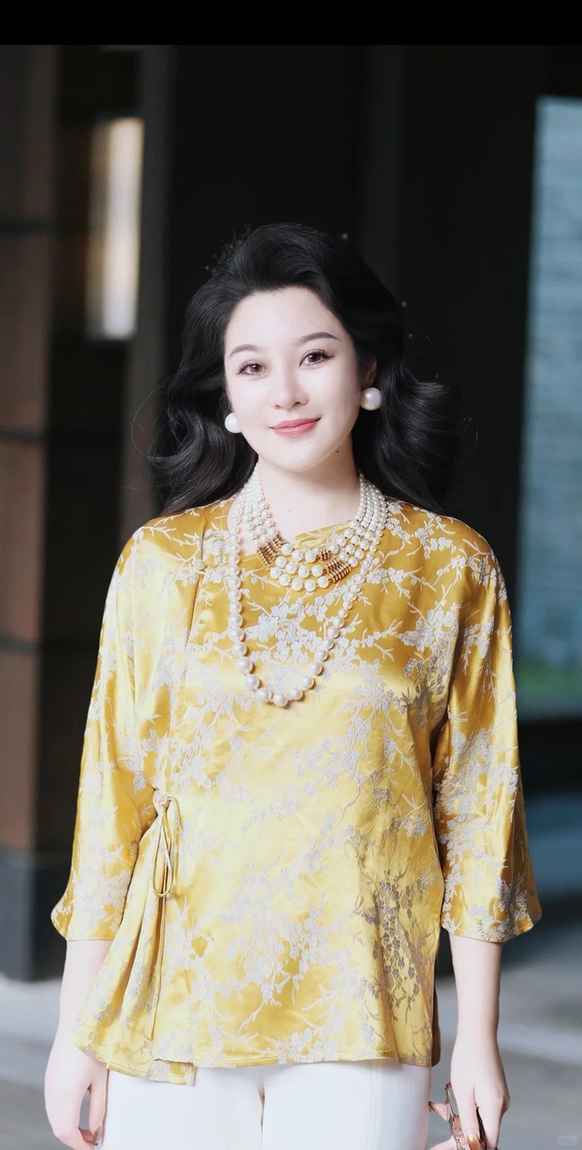 Từng nằng nặc đòi gọt hàm V-line, cô nàng 9x giờ lại biết ơn bác sĩ vì giữ được 