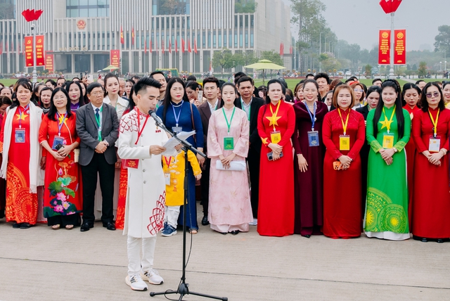 Chương trình “Vườn Cây Ơn Bác” tuyên dương 50 gương sáng trồng cây - Ảnh 1.