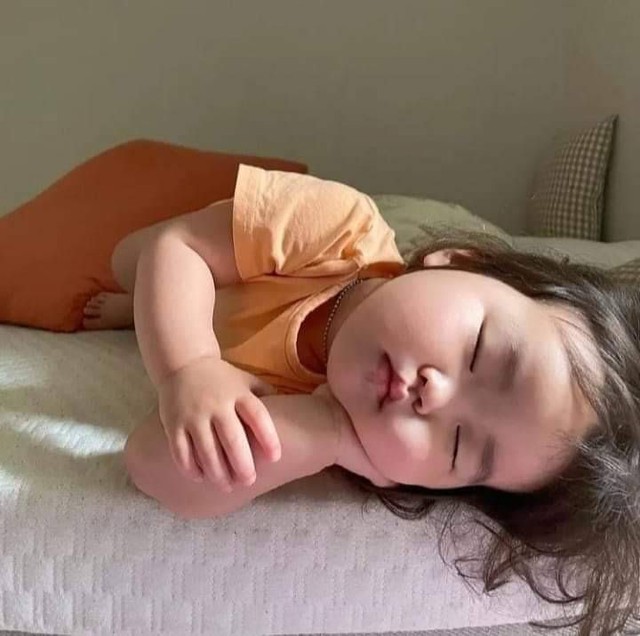 Những vấn đề khiến mẹ đau đầu nhất về giấc ngủ của em bé nhà mình - Ảnh 3.