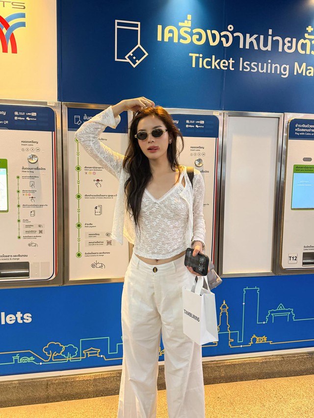 Phong c&aacute;ch thời trang Kỳ Duy&ecirc;n: N&eacute;t đẹp quyến rũ v&agrave; c&aacute; t&iacute;nh Trong từng bộ trang phục - Ảnh 1.