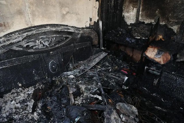 Trẻ ở nhà một mình gây hỏa hoạn, khiến 3 người mắc kẹt: Cảnh báo từ một sự cố suýt trả giá đắt - Ảnh 2.