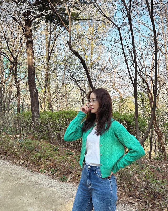 Yoona mặc đẹp v&agrave; tinh tế theo thời gian , phong c&aacute;ch đơn giản cho phụ nữ U40 - Ảnh 8.