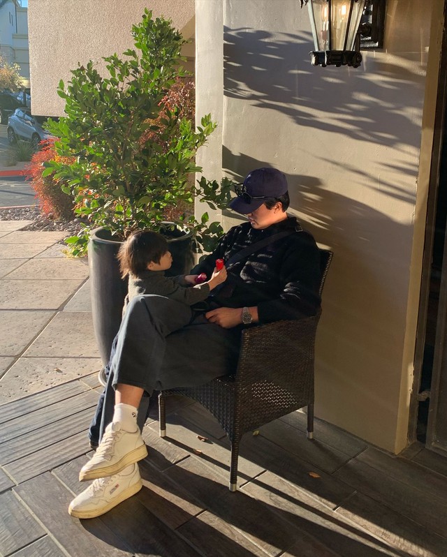 Sự thật đằng sau những đứa trẻ nhút nhát: 3 kiểu ông bố dễ khiến con thiếu tự tin - Ảnh 3.