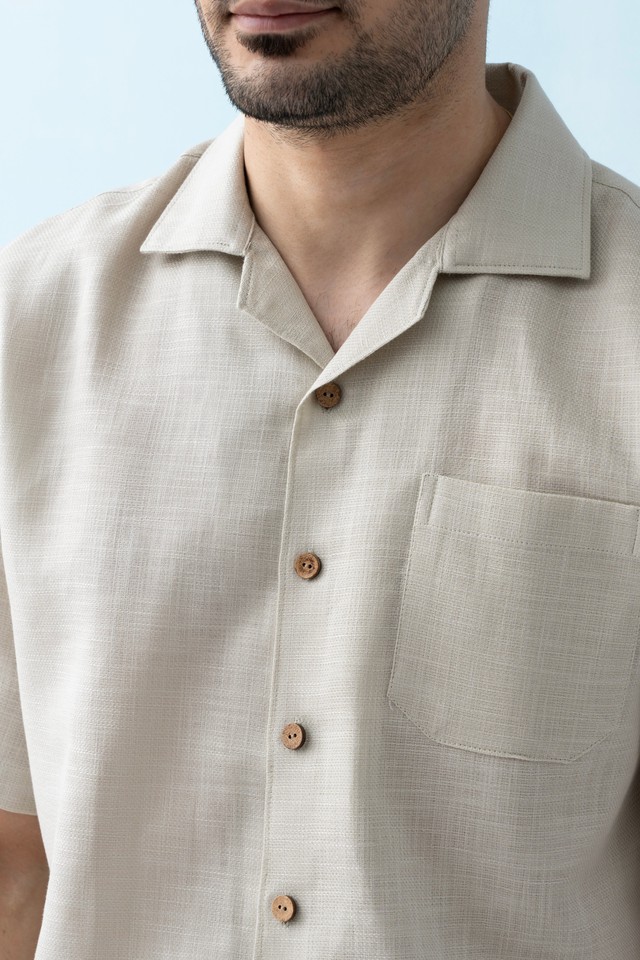 Nhìn cổ áo sơ mi của đàn ông là biết trai ngoan, trai hư hay trai điệu - Ảnh 9.