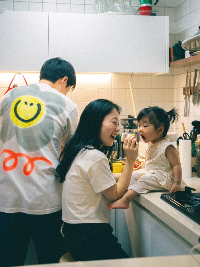 Giáo sư Đại học Thanh Hoa: Đừng quá lo lắng cho con, đừng cố làm cha mẹ hoàn hảo! Gia đình có tầm nhìn đều giảm 3 điều này - Ảnh 2.