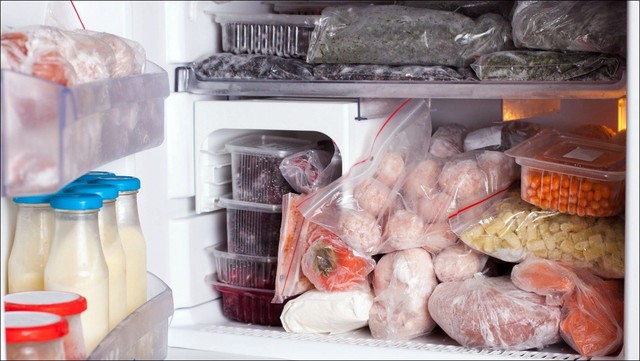 Mở tủ lạnh ra là thấy: “Thủ phạm tiềm ẩn” nguy cơ bệnh bạch cầu nhiều người chưa từng để ý - Ảnh 3.