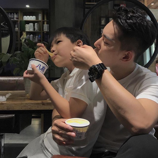 Con không muốn nói, cha mẹ lại không hiểu: Rốt cuộc “mắc kẹt” ở đâu trong giao tiếp giữa cha mẹ và con cái? - Ảnh 1.