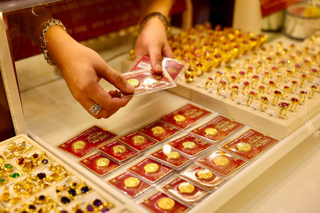 gửi tiền - Ảnh 1.