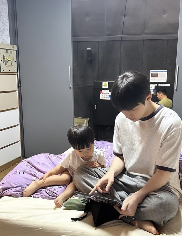 3 dấu hiệu trẻ thiếu tự tin mà nhiều cha mẹ vô tình bỏ qua - Ảnh 3.