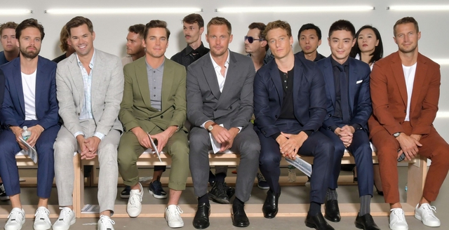 Từ tấm ảnh khiến fan cười bò của Hoắc Kiến Hoa ở show thời trang: Tư thế ngồi quyết định phong độ đàn ông ra sao? - Ảnh 1.