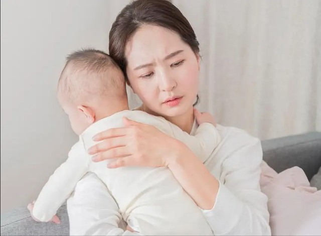 “Nếu có thể, đừng để bà ngoại trông cháu”: Một bà mẹ trẻ rơi nước mắt khi nói ra 3 lý do khiến nhiều người xúc động - Ảnh 3.