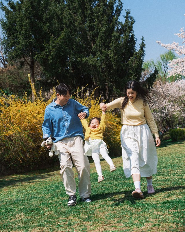 Giáo sư Stanford cảnh báo: Ngày nào cũng giục con 