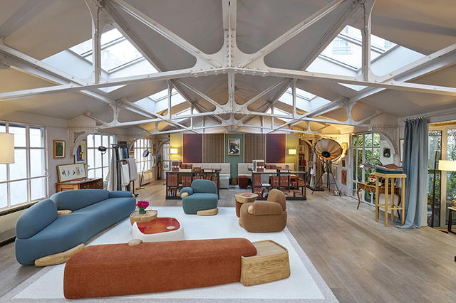 Đế chế Anti-Search: Chị đẹp thượng lưu vung tiền tỷ mặc đồ 