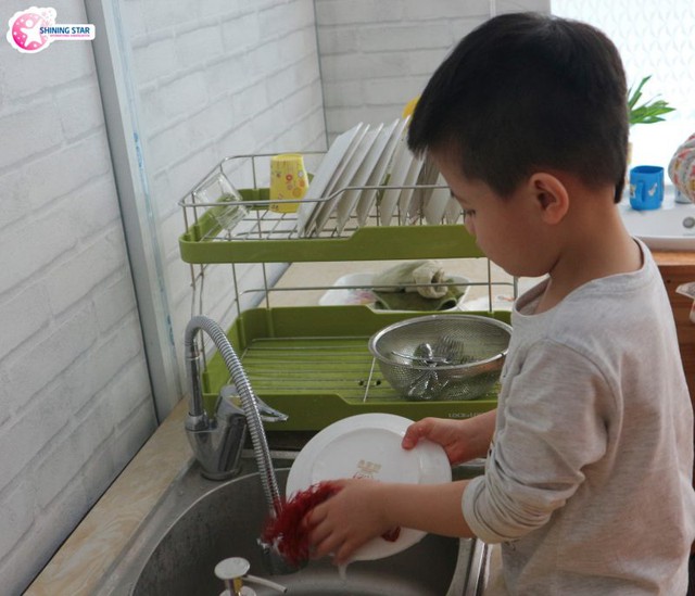 Nếu bố mẹ có 1 cậu con trai, đây là 10 sự thật này chúng ta nên biết càng sớm càng tốt - Ảnh 4.