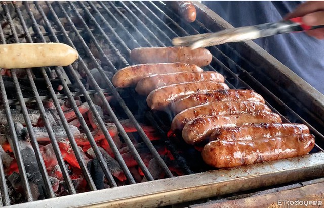 Nam thanh ni&ecirc;n 23 tuổi bị u tuyến đại tr&agrave;ng! B&aacute;c sĩ chỉ đ&iacute;ch danh 