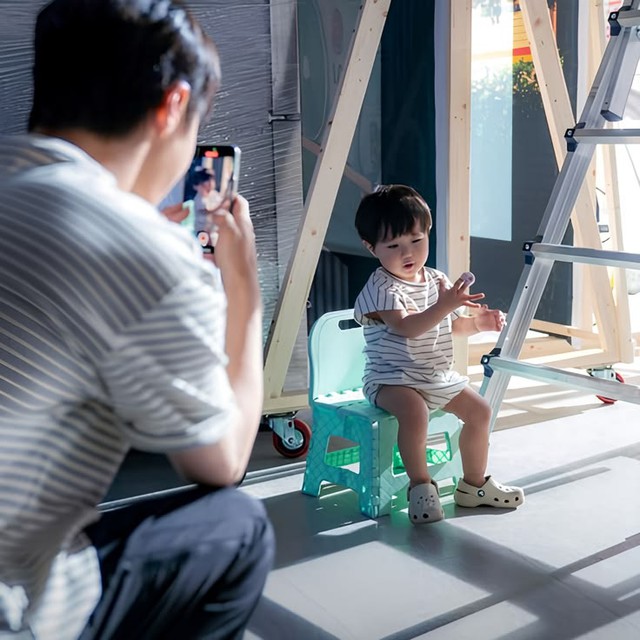 Vì sao nuôi con trai lại vất vả hơn con gái?  - Ảnh 3.