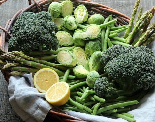 Protein c&oacute; thực sự &ldquo;nu&ocirc;i&rdquo; tế b&agrave;o ung thư? Sự thật ph&iacute;a sau v&agrave; 3 loại thực phẩm n&ecirc;n hạn chế  - Ảnh 3.