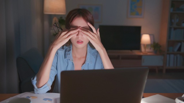 4 thói quen đang âm thầm 