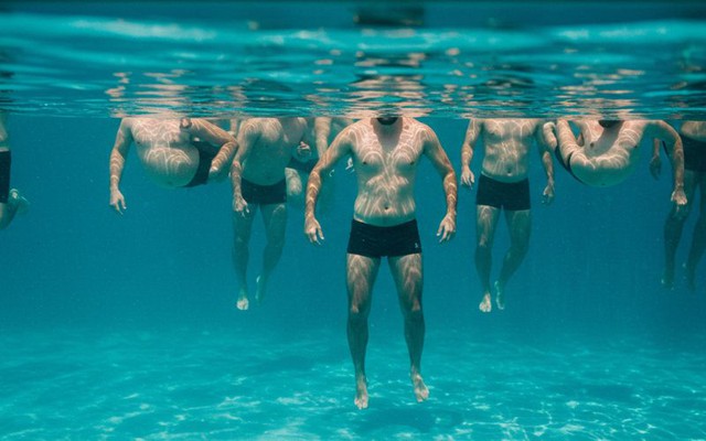 4 lỗi chọn quần bơi phổ biến khiến đàn ông Việt trông kém tinh tế trong mùa hè - Ảnh 2.