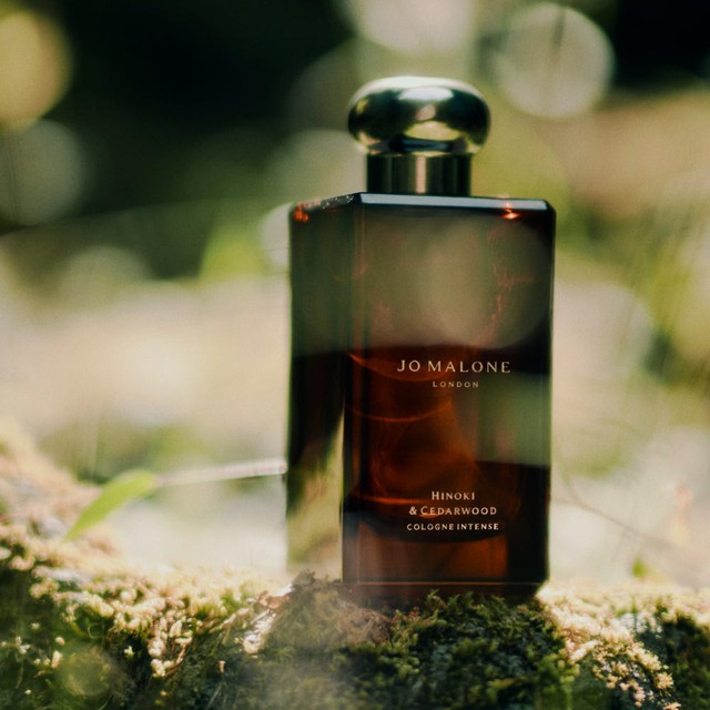 Đổi vận may với 8 lọ nước hoa vỏ cam chanh h&uacute;t lộc dễ chịu năm 2026 - Ảnh 10.