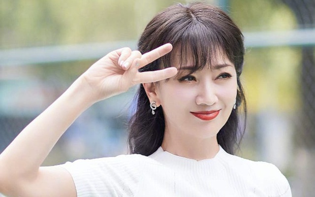 71 tuổi mà vẫn như 40, da căng dáng gọn: minh tinh 