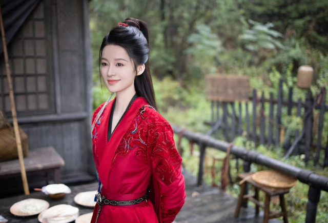 Bảng xếp hạng "Nữ tướng quân xịn" nhất màn ảnh Hoa ngữ: Triệu Lệ Dĩnh vắng mặt, Lưu Diệc Phi còn thua cái tên này - Ảnh 7.