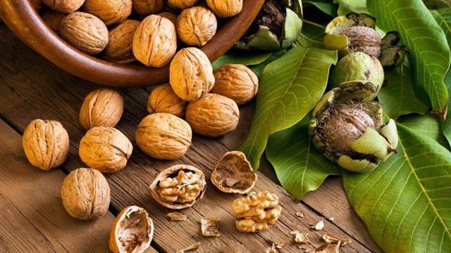 Chuy&ecirc;n gia dinh dưỡng Mỹ b&igrave;nh chọn 4 loại hạt 