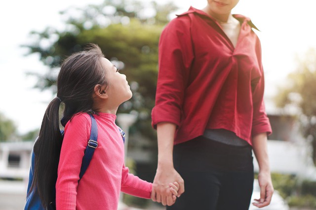 Sau kỳ nghỉ dài, làm sao để giúp con “đánh bại” cơn lười học? - Ảnh 1.