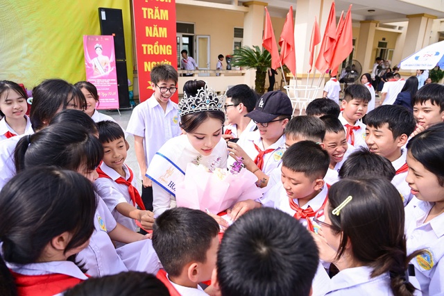 Á hậu Thu Trúc ghi điểm với hành động đẹp trước ngày lên đường thi Miss Eco International 2026 tại Ai Cập - Ảnh 5.