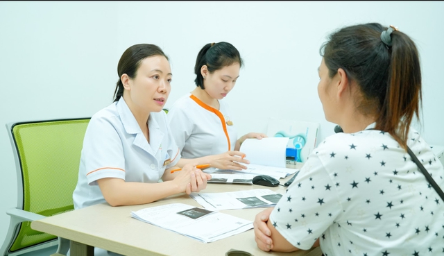 Từ thăm khám đến IVF miễn phí: Cơ hội 