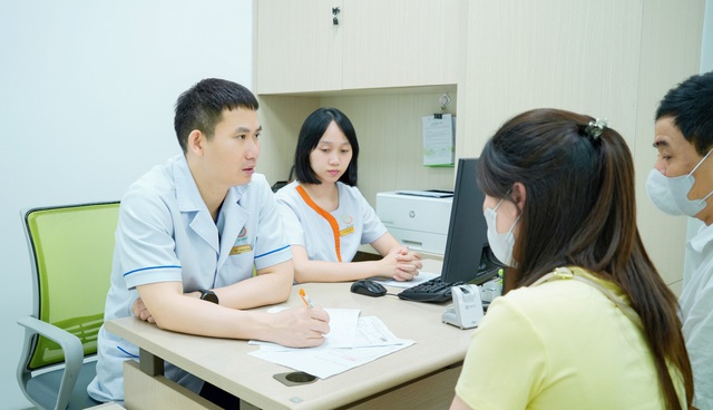 Từ thăm khám đến IVF miễn phí: Cơ hội 